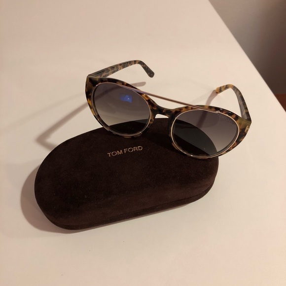 Tom Ford Sunglasses - Picture 2 of 3